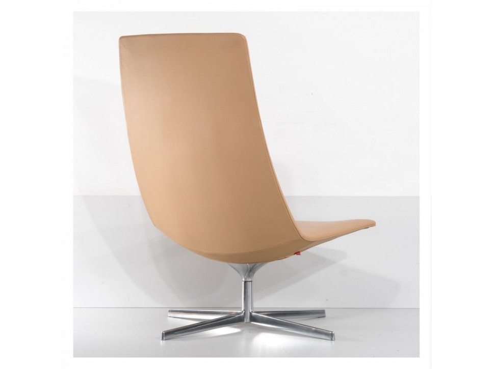Arper Catifa 70 Loungesessel Leder Beige Drehbar – Bild 10
