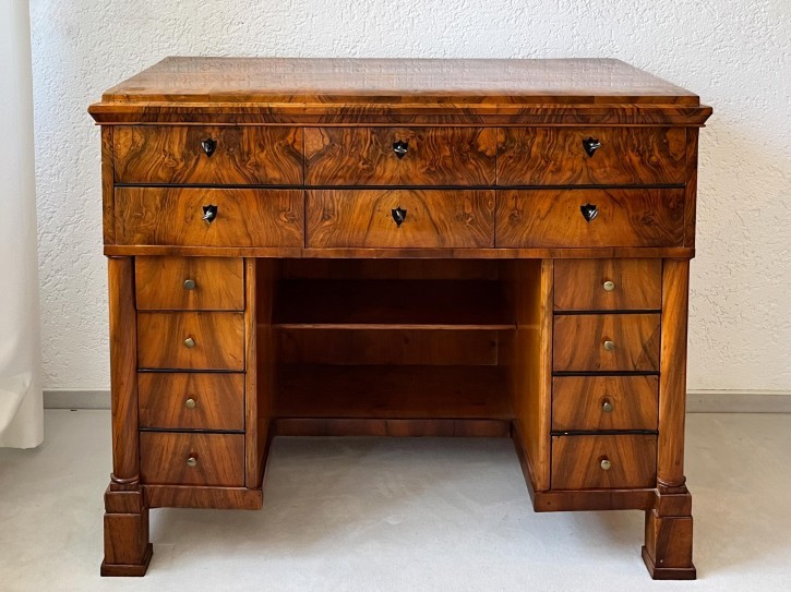 Biedermeier Sekretär Nussbaum um 1820