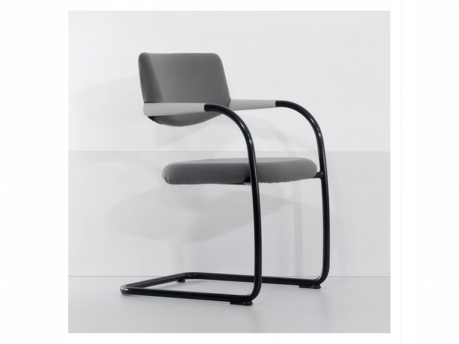 Vitra Visavis Softback Konferenzstuhl Grau – Bild 2