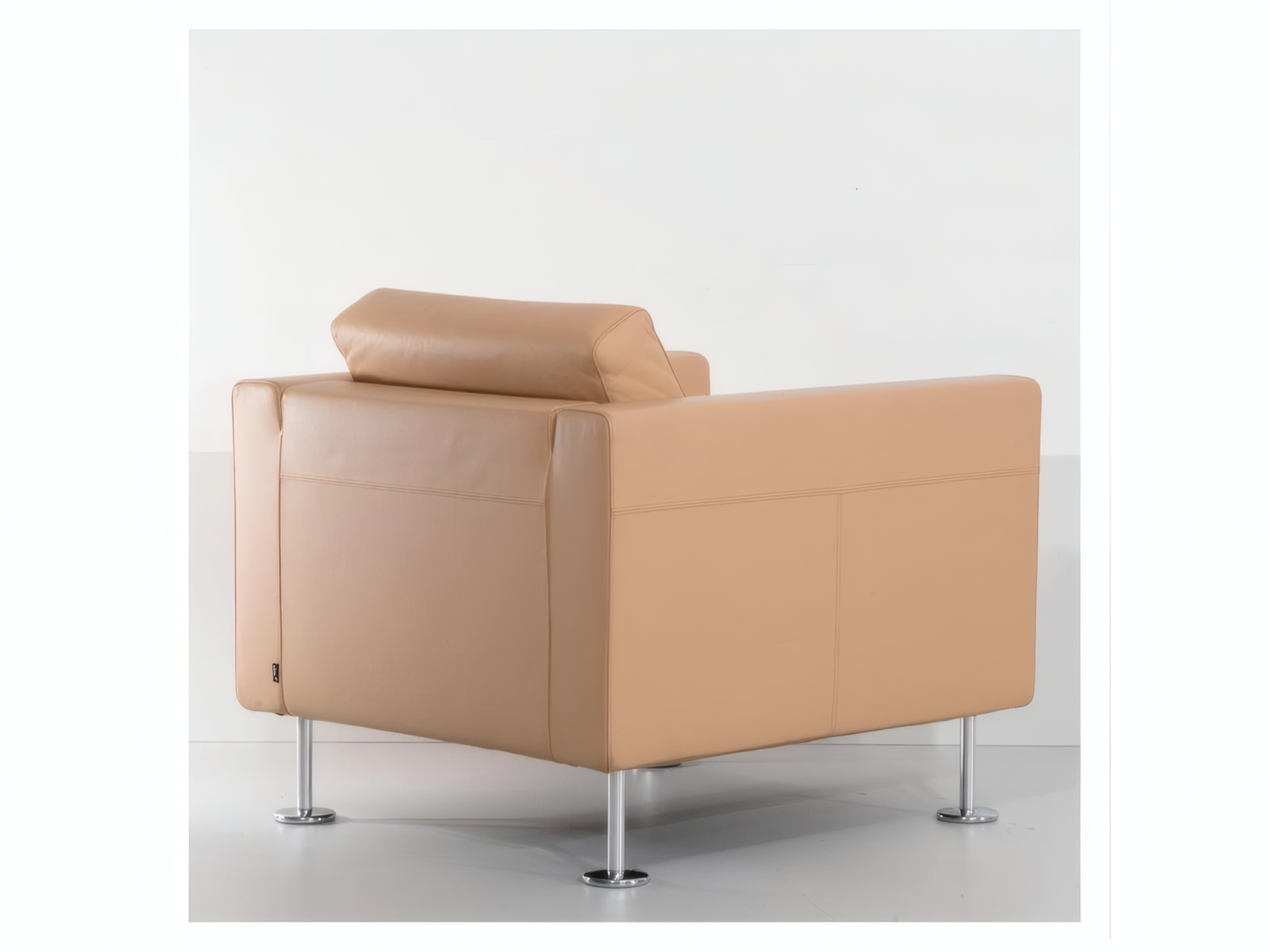 Vitra Park Loungesessel Leder Beige – Bild 5
