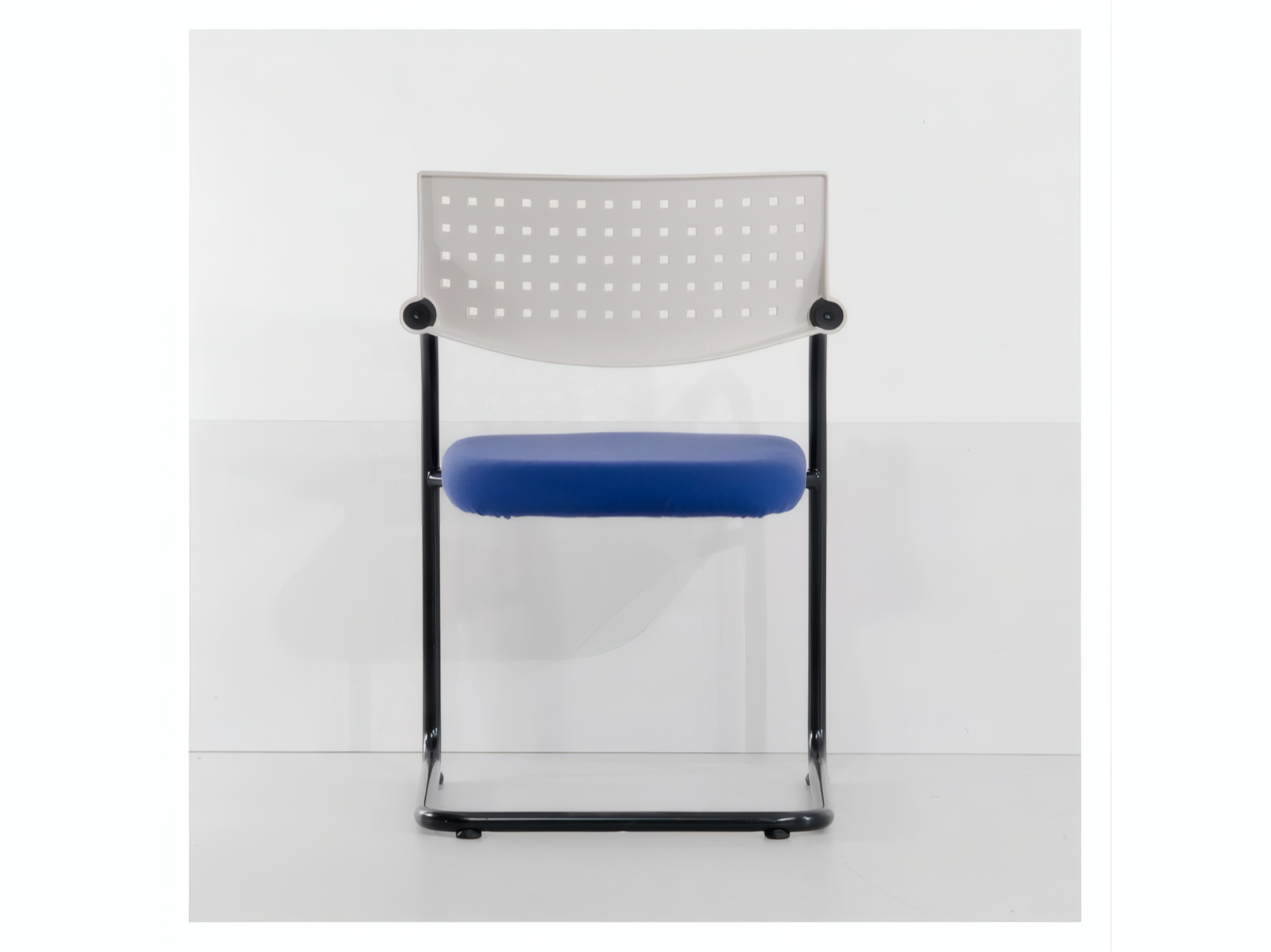Vitra Visavis Konferenzstuhl Blau Schwarz – Bild 5
