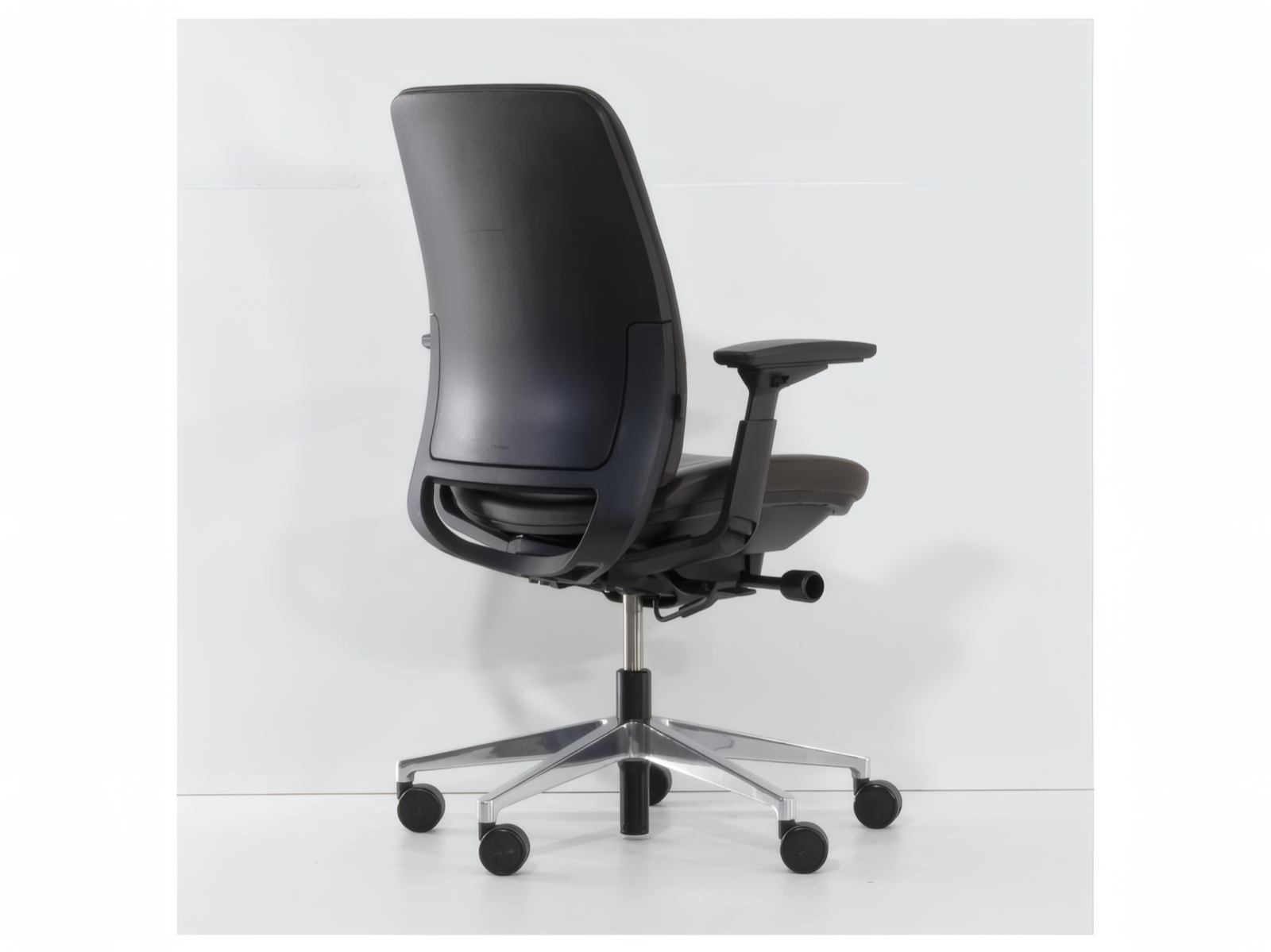 STEELCASE Amia Bürodrehstuhl, Leder Braun, Alu-Fußkreuz – Bild 4